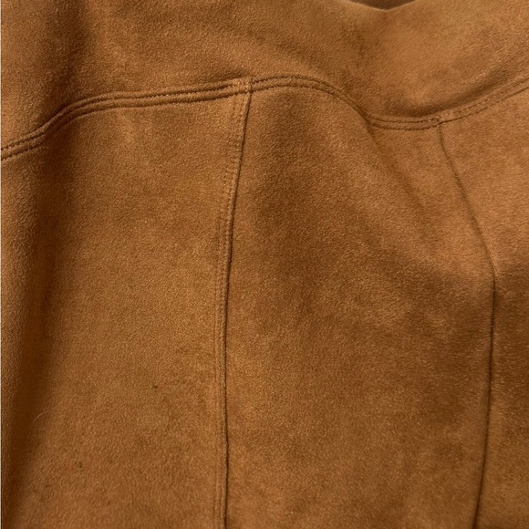 SPANX Faux Suede Leggings Rich Caramel Medium EUC - Picture 7 of 7